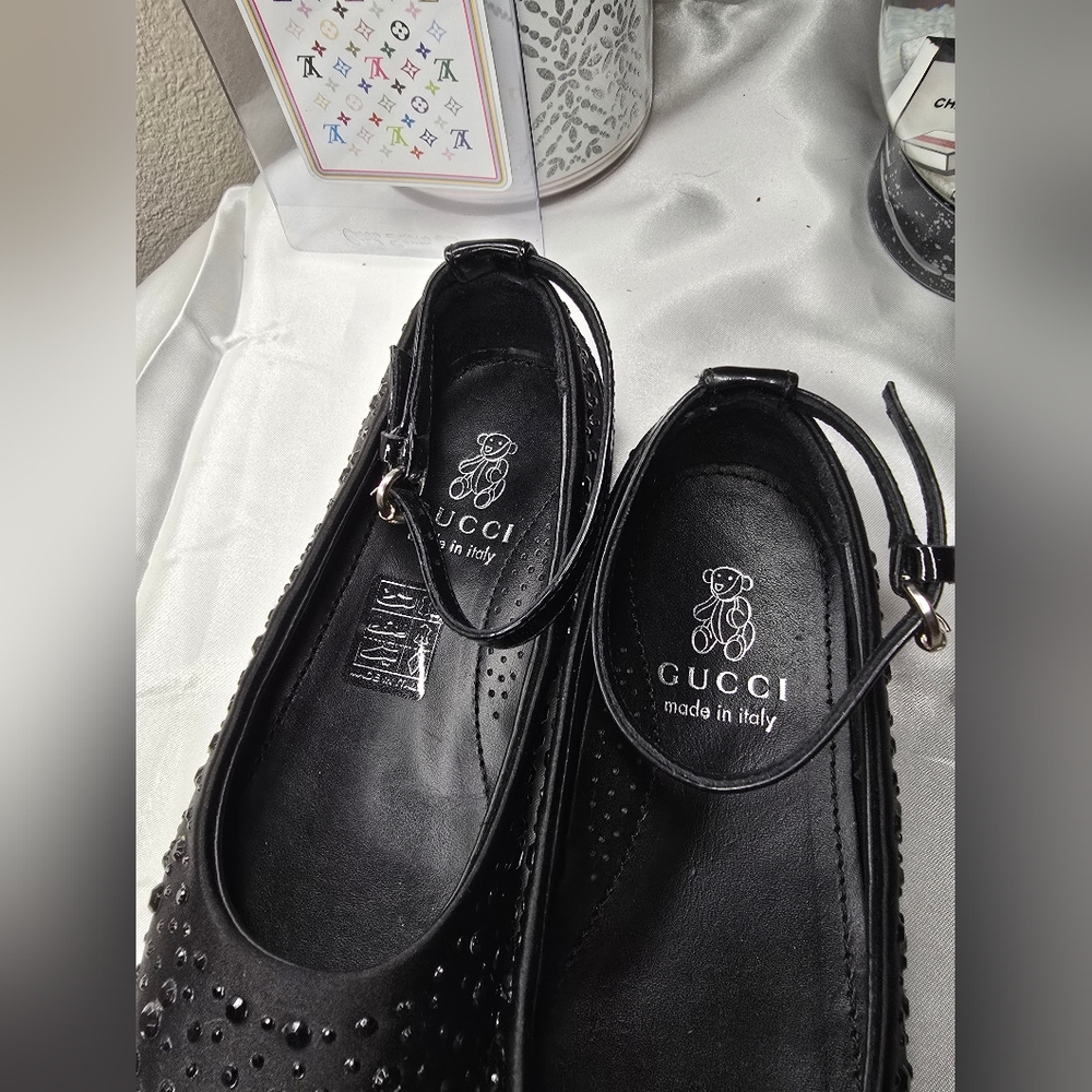 Beautiful Gucci Girls Bejeweled Flats! - Picture 9 of 10